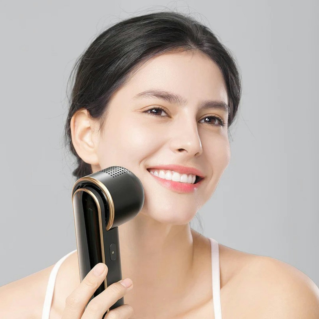 Lip color techniques for different lip shapes